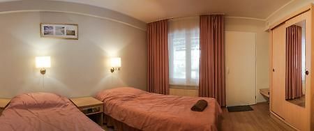 Hostel Wiselka Варшава Екстериор снимка