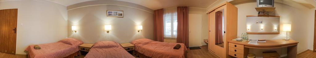 Hostel Wiselka Варшава Екстериор снимка